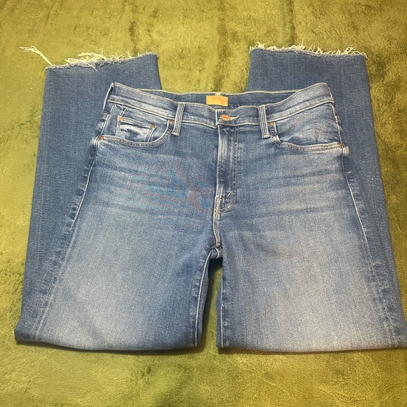 Mother Mid Rise Rambler Jean - Picture 3 of 10